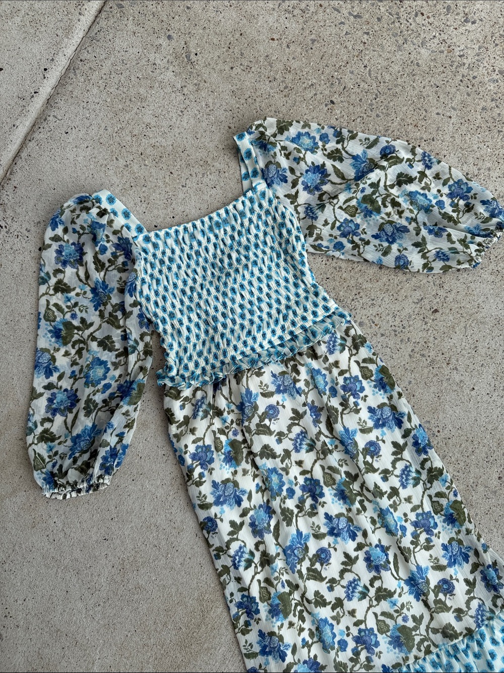 Taylor Tie-Back Maxi Dress in Mixed Blue Floral Prints Size 2 - Picture 9 of 15